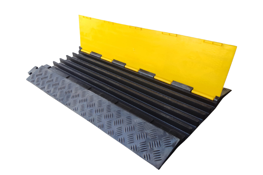 Reflective Road Studs in UAE