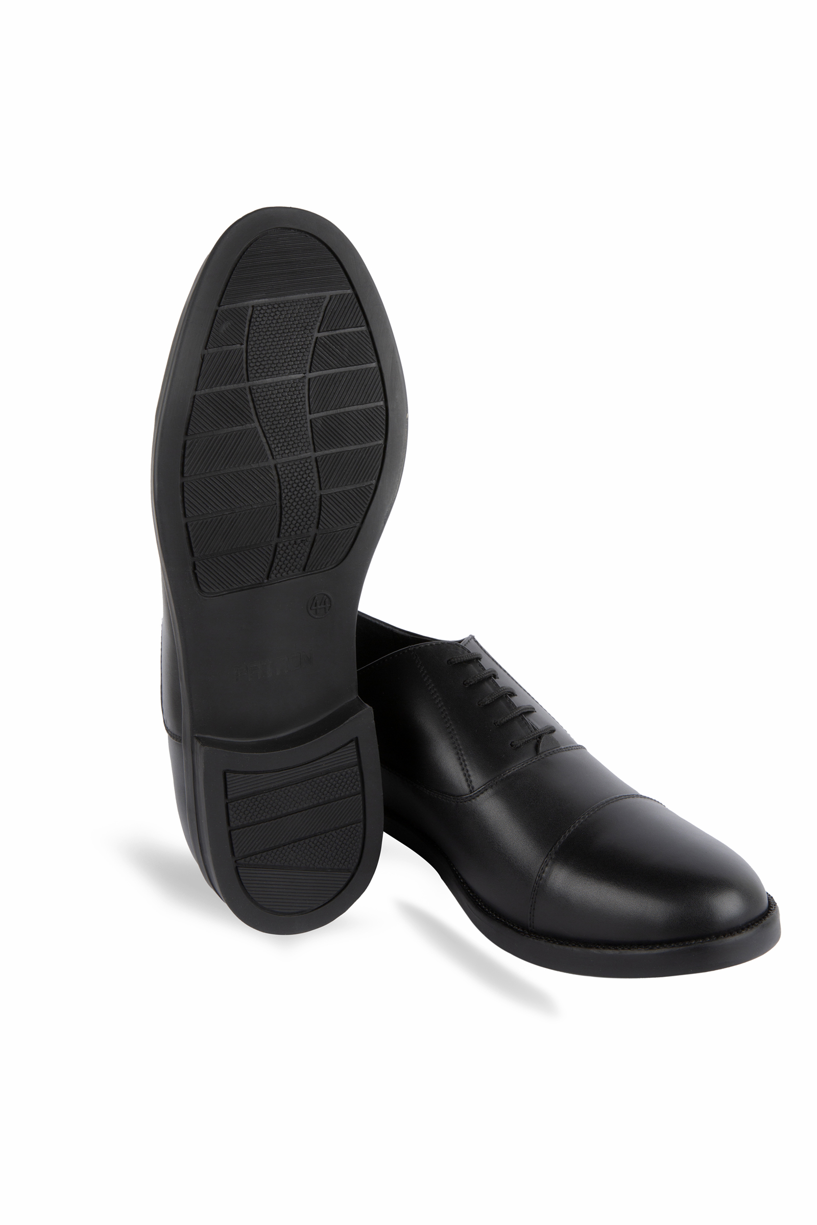 Light weight safety shoes in Uae